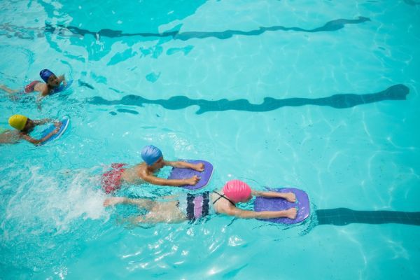 Schwimmkurs für Anfänger (3x pro Woche) 15:30 Uhr